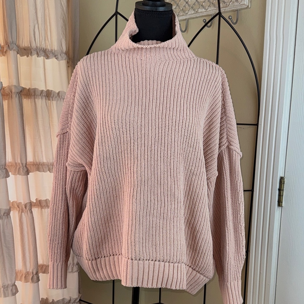 American Eagle Aerie Pink Oversized Sweater Mock Neck Size M